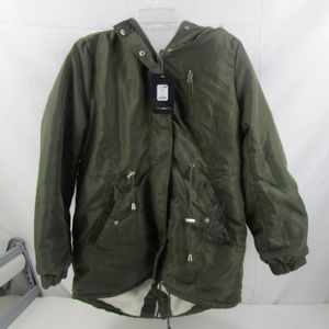 Fashion Nova Women's Green Coat hooded Jacket SZ medium m Keep Me Hot fur